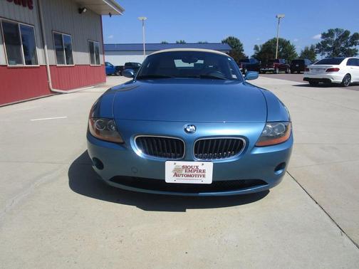 2003 BMW Z4 2.5i Roadster