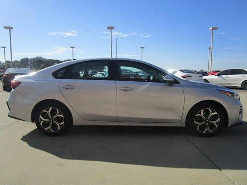 2020 Kia Forte LXS