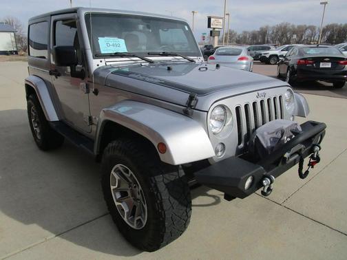Billet Silver Metallic Clearcoat 2016 Jeep Wrangler Sahara