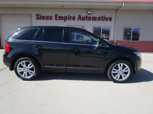 Tuxedo Black Metallic 2013 Ford Edge Limited