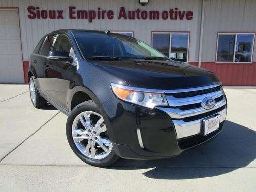 Tuxedo Black Metallic 2013 Ford Edge Limited