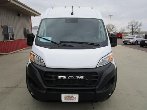 Bright White Clearcoat 2025 RAM ProMaster 2500 Tradesman