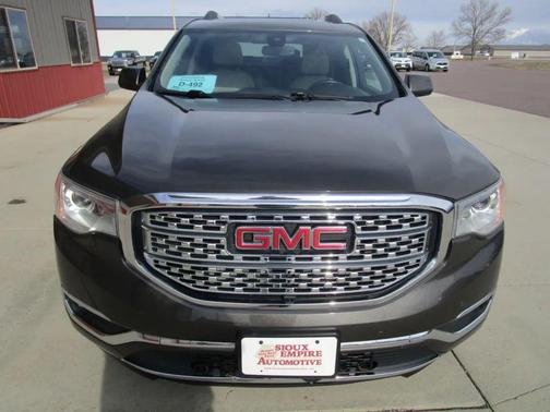 2019 GMC Acadia Denali