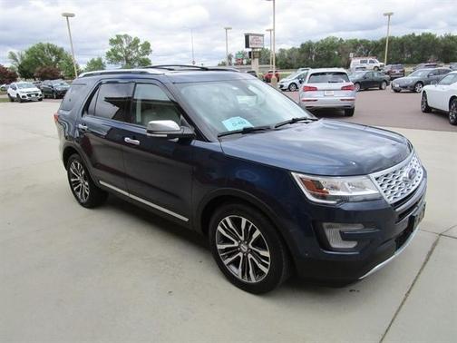 2017 Ford Explorer Platinum