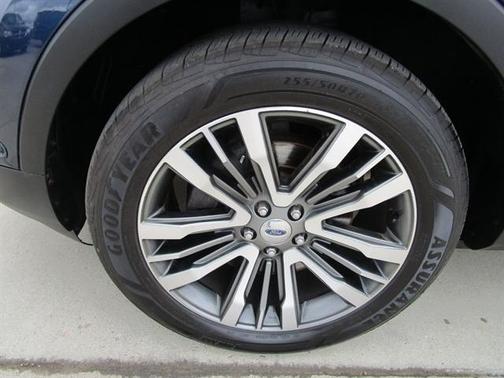 2017 Ford Explorer Platinum