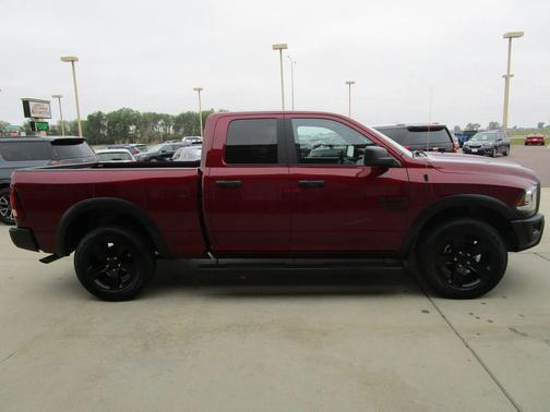 Delmonico Red Pearlcoat 2022 RAM 1500 Classic SLT