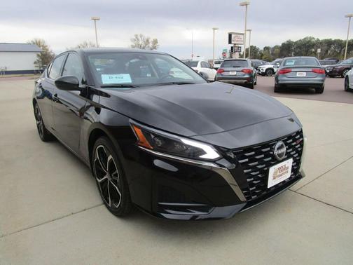 2024 Nissan Altima SR Intelligent AWD