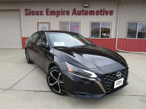 2024 Nissan Altima SR Intelligent AWD