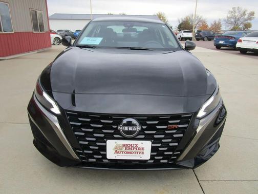 2024 Nissan Altima SR Intelligent AWD