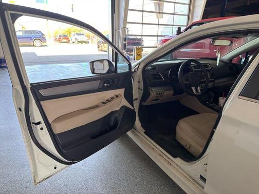 2015 Subaru Legacy 2.5i Premium