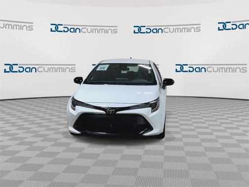 2022 Toyota Corolla Hatchback SE