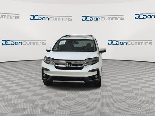 2019 Honda Pilot Touring 8-Passenger