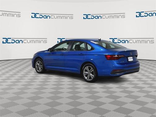2022 Volkswagen Jetta 1.5T SE