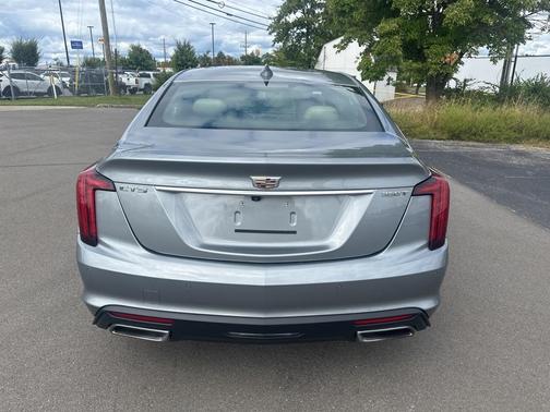 2024 Cadillac CT5 Luxury RWD