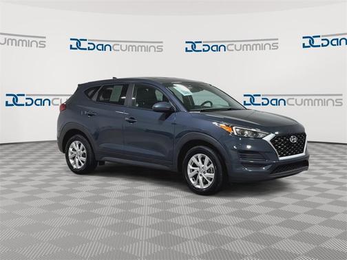 2021 Hyundai TUCSON SE