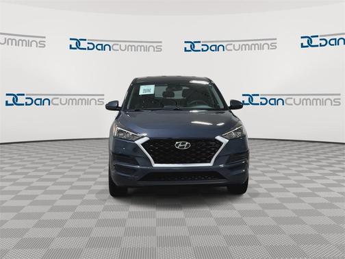 2021 Hyundai TUCSON SE