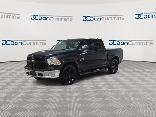 2016 RAM 1500 SLT