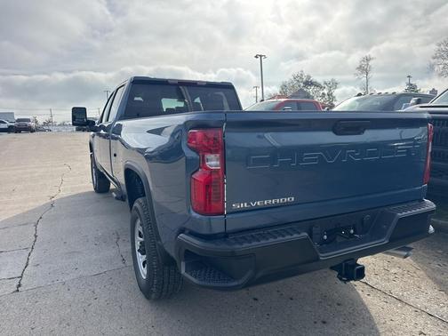 2026 Chevrolet Silverado 3500 WT