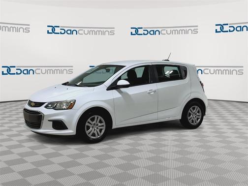 2017 Chevrolet Sonic LT