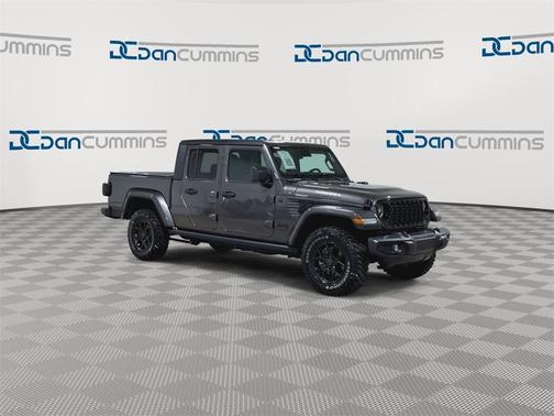 2024 Jeep Gladiator Sport