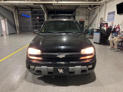 2003 Chevrolet TrailBlazer EXT LT