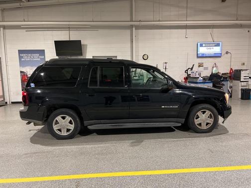 2003 Chevrolet TrailBlazer EXT LT