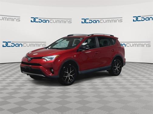 2017 Toyota RAV4 SE