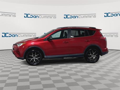 2017 Toyota RAV4 SE