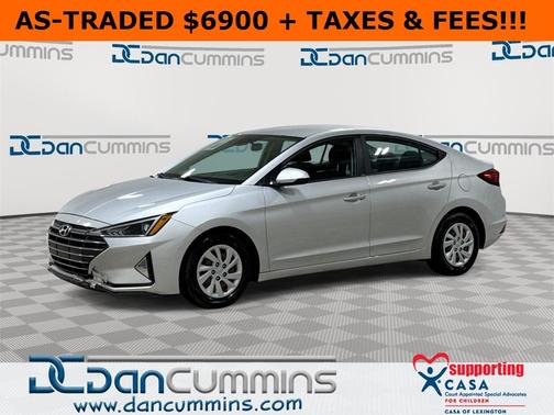2020 Hyundai ELANTRA SE