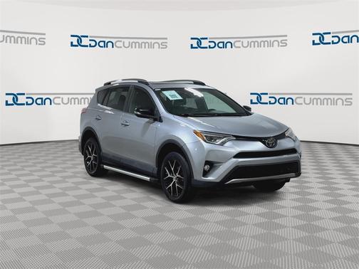 2018 Toyota RAV4 SE
