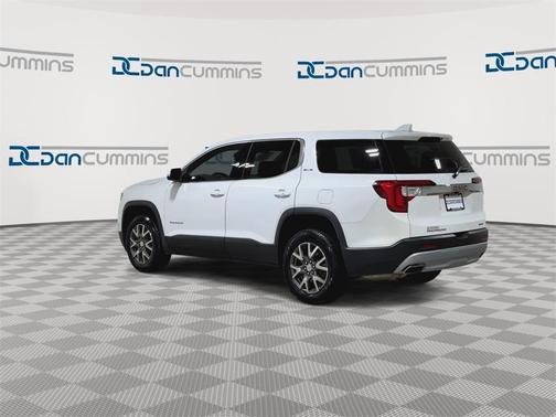 2022 GMC Acadia SLE
