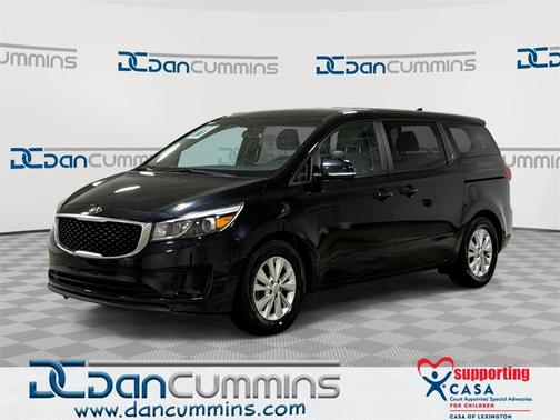 2017 Kia Sedona L