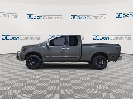 2005 Nissan Titan LE King Cab