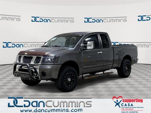 2005 Nissan Titan LE King Cab
