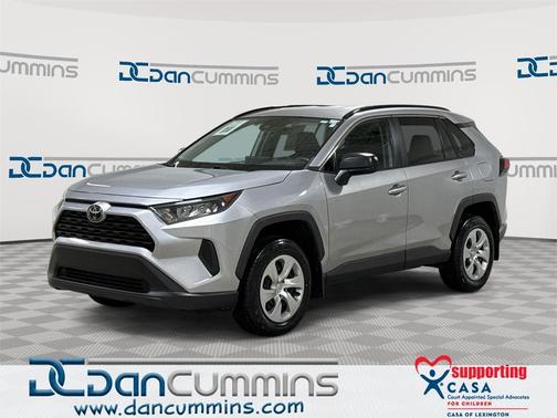 2020 Toyota RAV4 LE