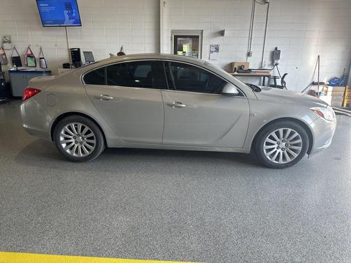 2011 Buick Regal CXL