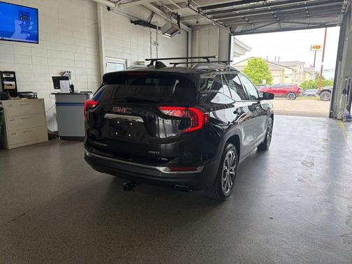 Ebony Twilight Metallic 2018 GMC Terrain SLT