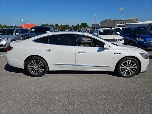 2019 Buick LaCrosse Essence