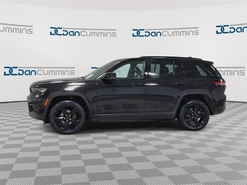 2022 Jeep Grand Cherokee Altitude
