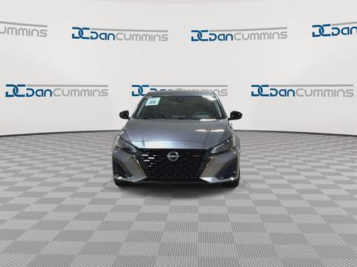 Gun Metallic 2024 Nissan Altima 2.5 SR