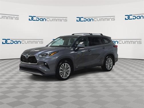 2021 Toyota Highlander Hybrid Platinum