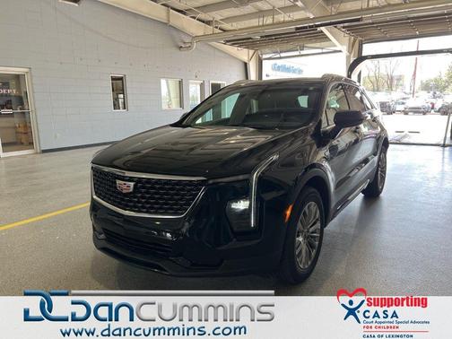 Stellar Black Metallic 2024 Cadillac XT4 Premium Luxury