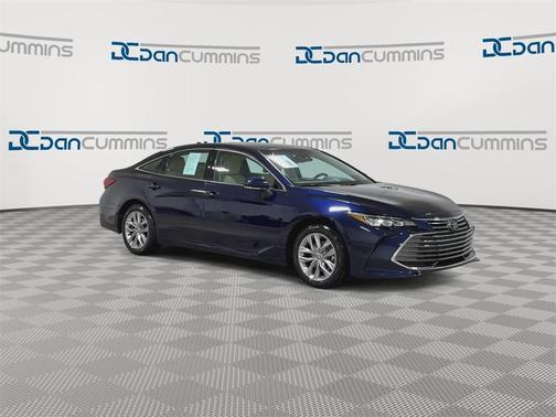2021 Toyota Avalon XLE