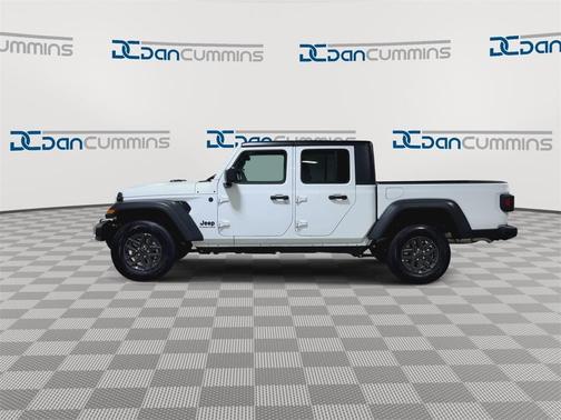 2025 Jeep Gladiator Sport