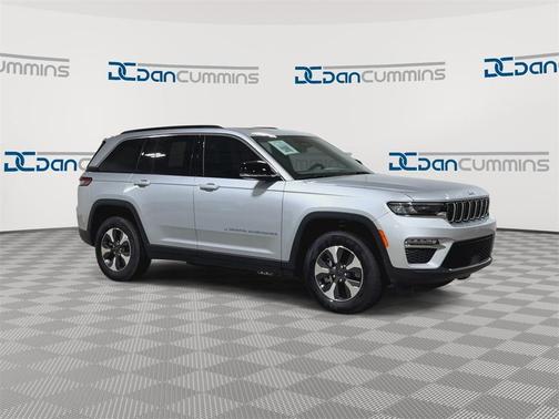 2025 Jeep Grand Cherokee 4xe Base