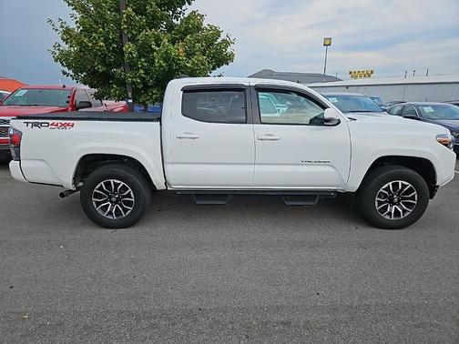 2022 Toyota Tacoma TRD Sport