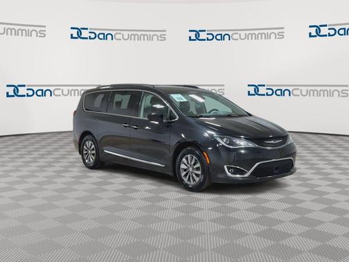 2019 Chrysler Pacifica Touring-L Plus