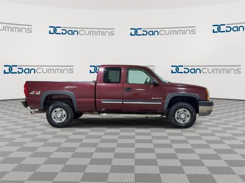 2003 Chevrolet Silverado 2500 LS H/D Extended Cab