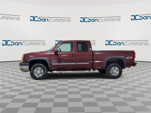 2003 Chevrolet Silverado 2500 LS H/D Extended Cab