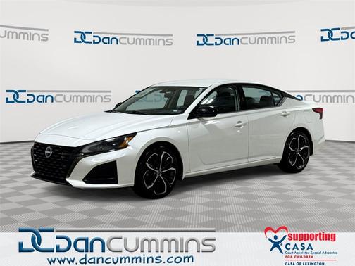 2023 Nissan Altima 2.5 SR